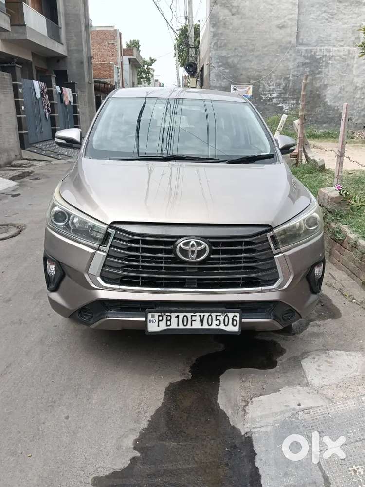 Toyota Innova Crysta Diesel 2016 Second Owner