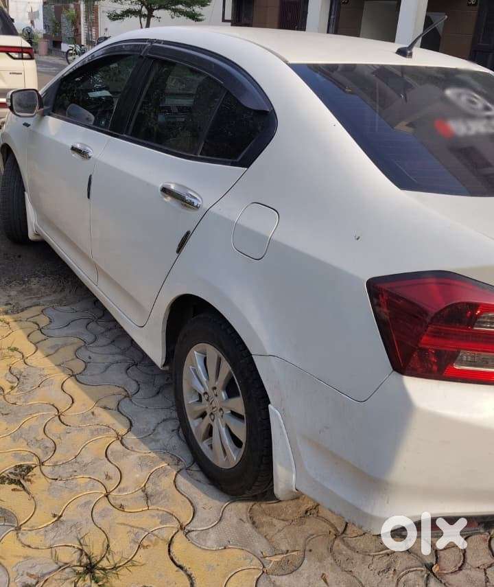 Honda City V Mt, 2012, Petrol