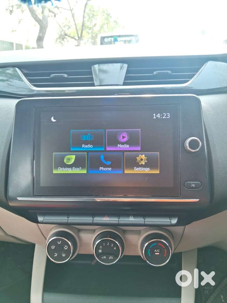 Renault Triber Rxt Easy-r Amt, 2021, Petrol