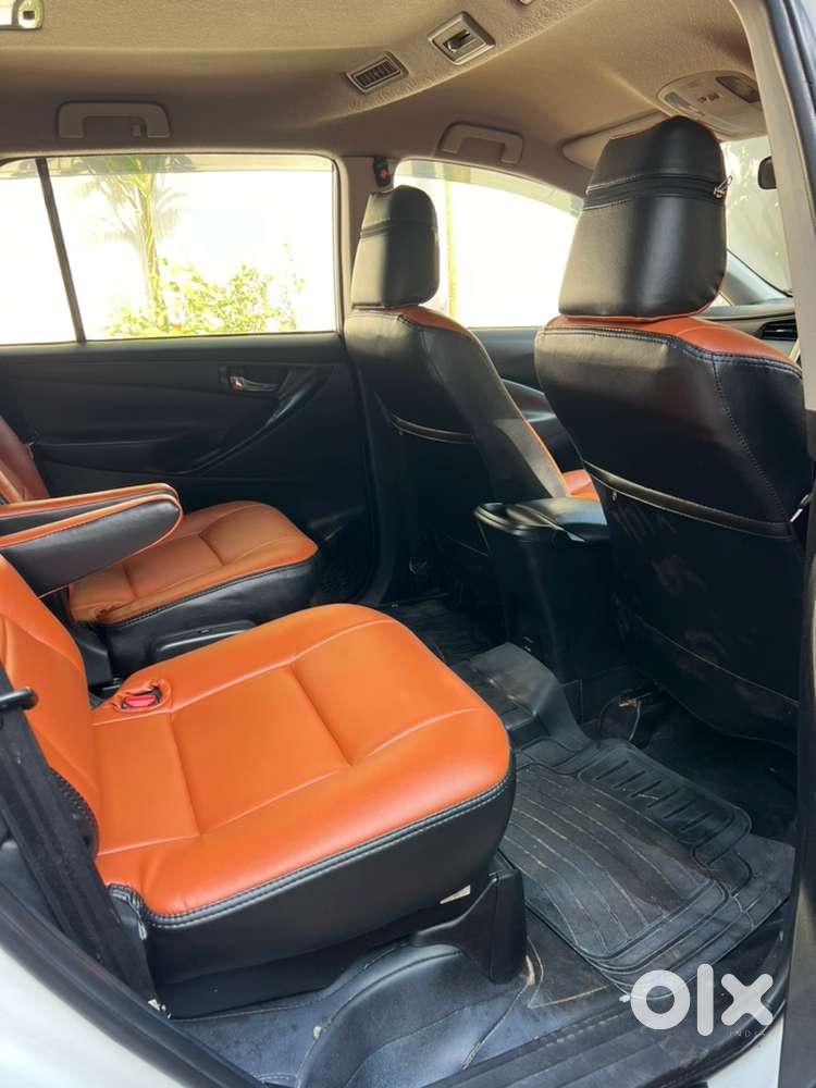 Toyota Innova Crysta 2019