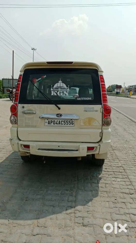 Mahindra Scorpio Classic 2010 230000