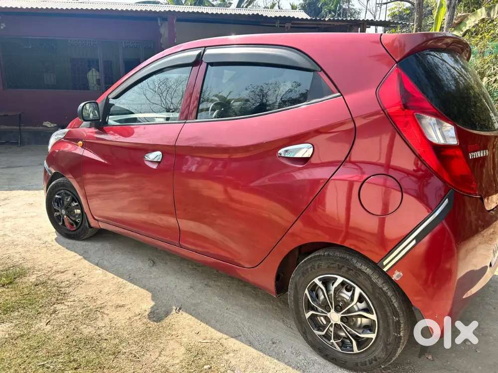 Hyundai Eon 2013 Petrol 105000 Km Driven