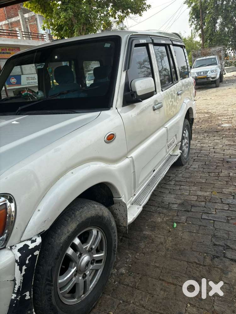 Mahindra Diesel Car 2012