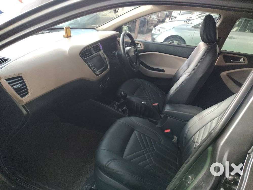 Hyundai Elite I20 Sportz (o) 1.2, 2020, Petrol