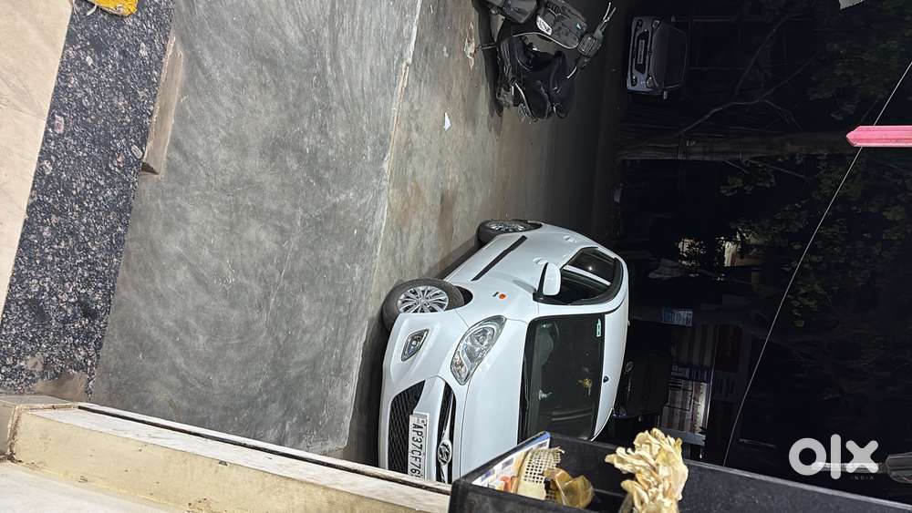 Hyundai I10 Sportz Customised With Premium Accessories