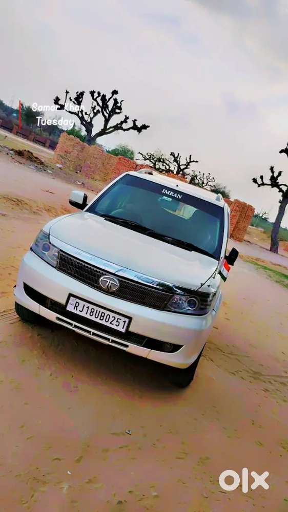 Tata Safari Storme 2012 Diesel 130000 Km Driven