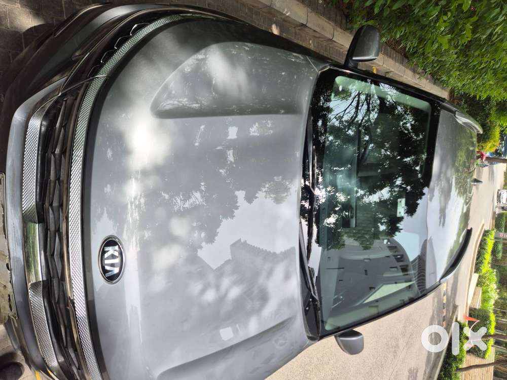 Kia Seltos Grey Petrol 2020 1st Owner No Accident Perfect Condition