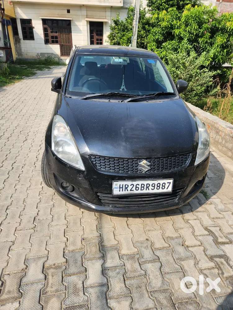 Maruti Suzuki Swift Lxi Petrol 2012