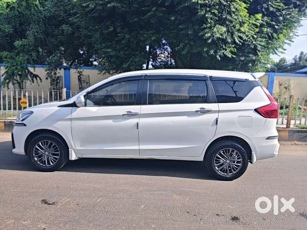 Maruti Suzuki Ertiga Zxi Plus Shvs, 2020, Petrol