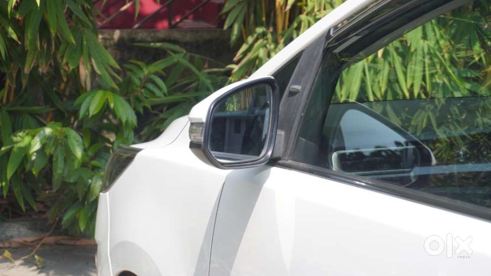 Toyota Innova Crysta 2.7 Gx At, 2020, Diesel