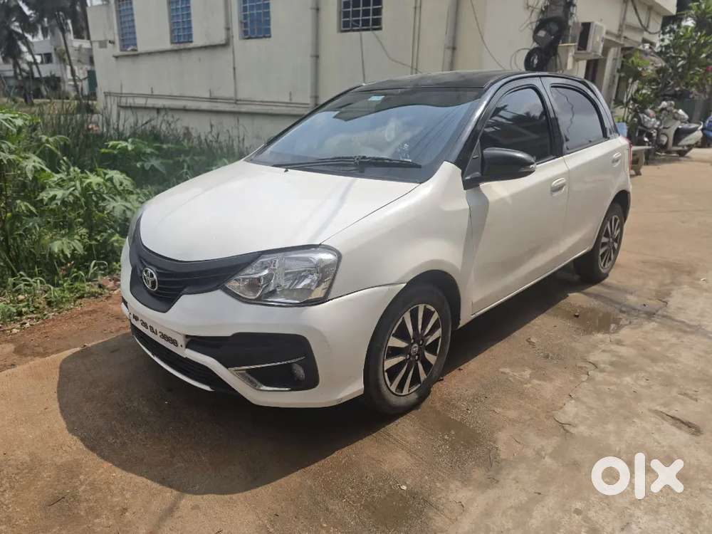 Toyota Etios Liva 2018 Diesel Good Condition, Child Ac, Tyres 90%,