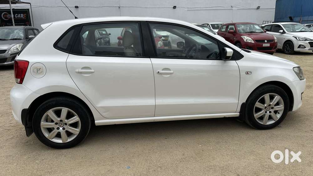 Volkswagen Polo Petrol Highline 1.2l, 2010, Petrol