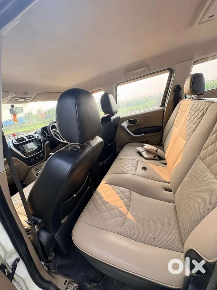 Mahindra Tuv 300 2017 Diesel 165000 Km Driven