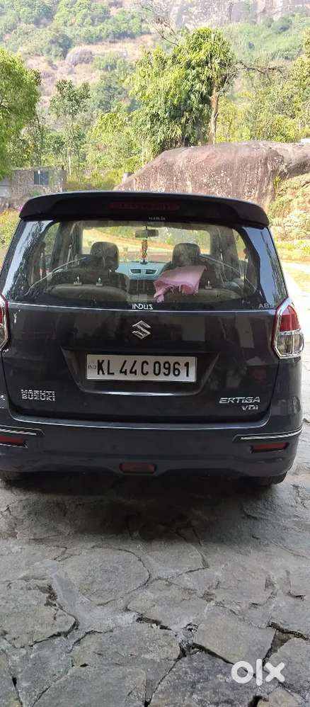 Maruti Suzuki Ertiga 2013 Diesel 170000 Km Driven