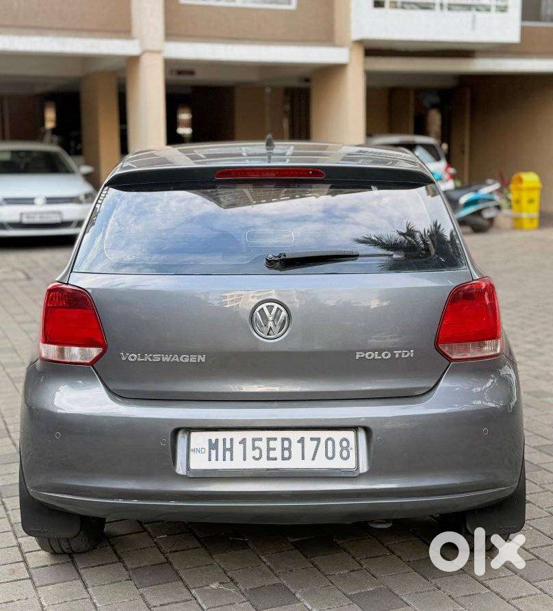 Volkswagen Polo Petrol Highline 1.6l, 2013, Diesel
