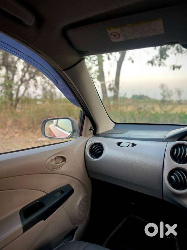 Toyota Etios Liva 2011-2012 G, 2012, Cng & Hybrids