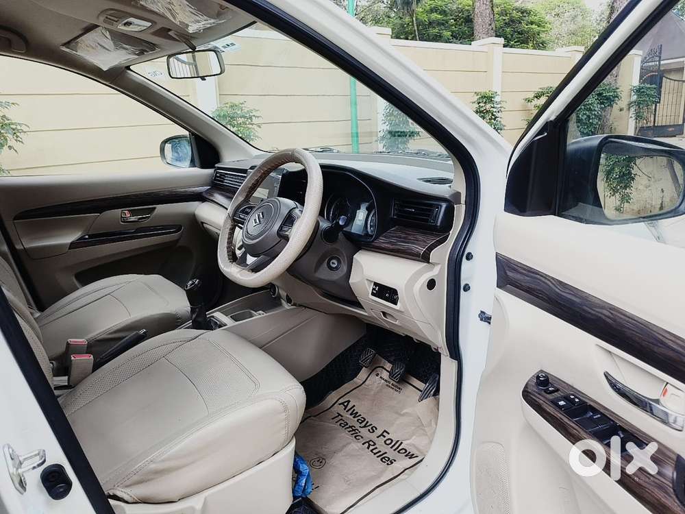 Maruti Suzuki Ertiga 1.5 Vxi, 2022, Petrol