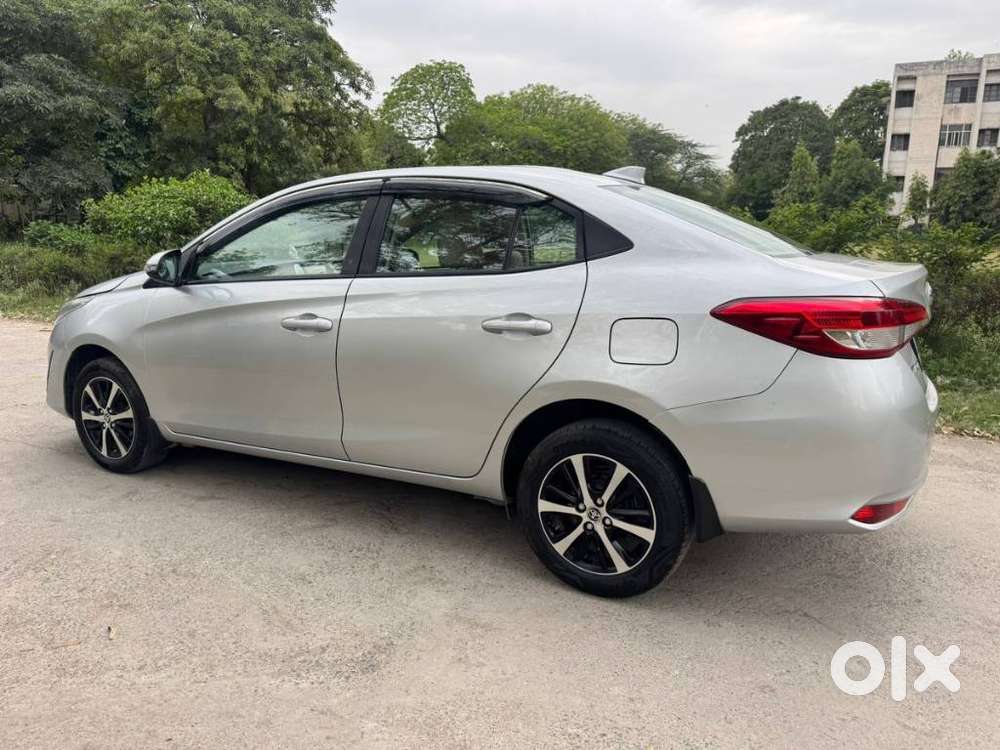 Toyota Yaris G Cvt, 2021, Petrol