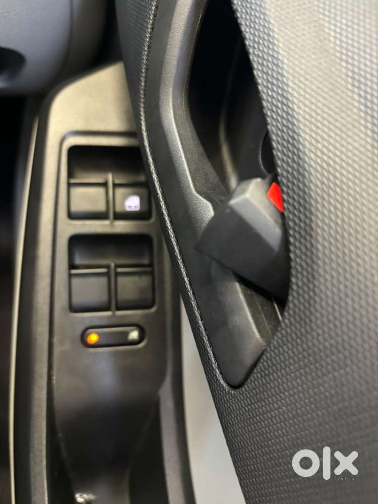 Tata Tiago 1.2 Revotron Xt Rhythm, 2023, Petrol