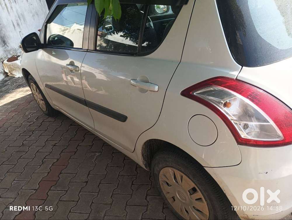 Maruti Suzuki Swift Petrol 2014