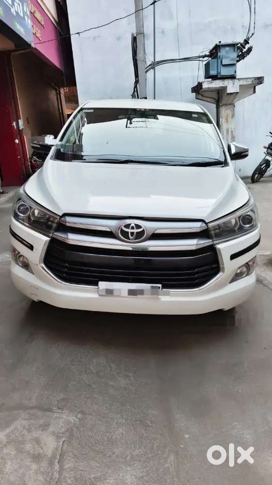 Toyota Innova Crysta