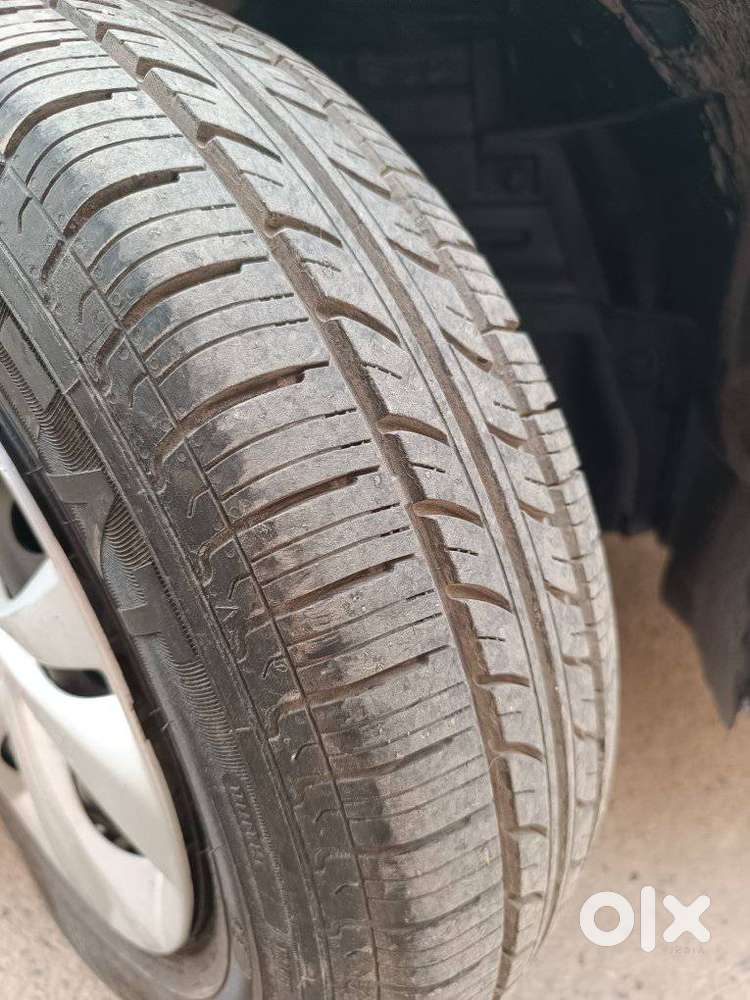 Maruti Suzuki Swift Dzire Ldi Optional, 2017, Diesel