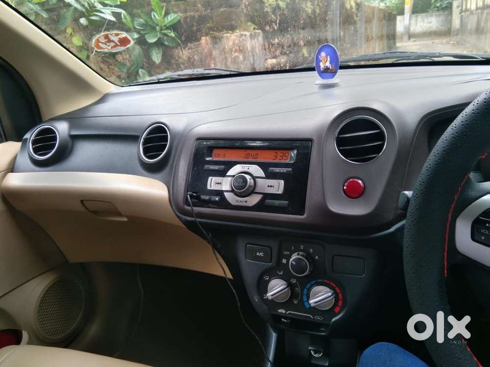 Honda Brio Petrol 2013