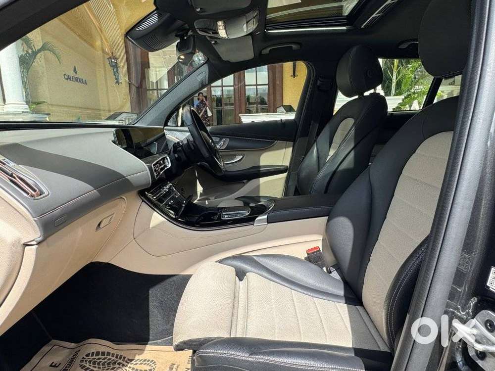 Mercedes-benz Eqc 400 4matic, 2022, Electric