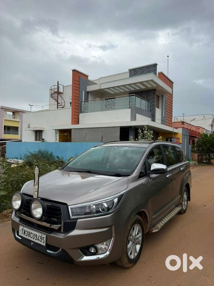 Toyota Innova Crysta 2020