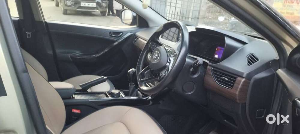 Tata Nexon 1.2 Revotron Xz Plus Kaziranga, 2022, Petrol