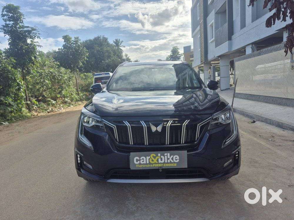 Mahindra Xuv700 2.0 Ax 7 Petrol Mt Str, 2024, Petrol