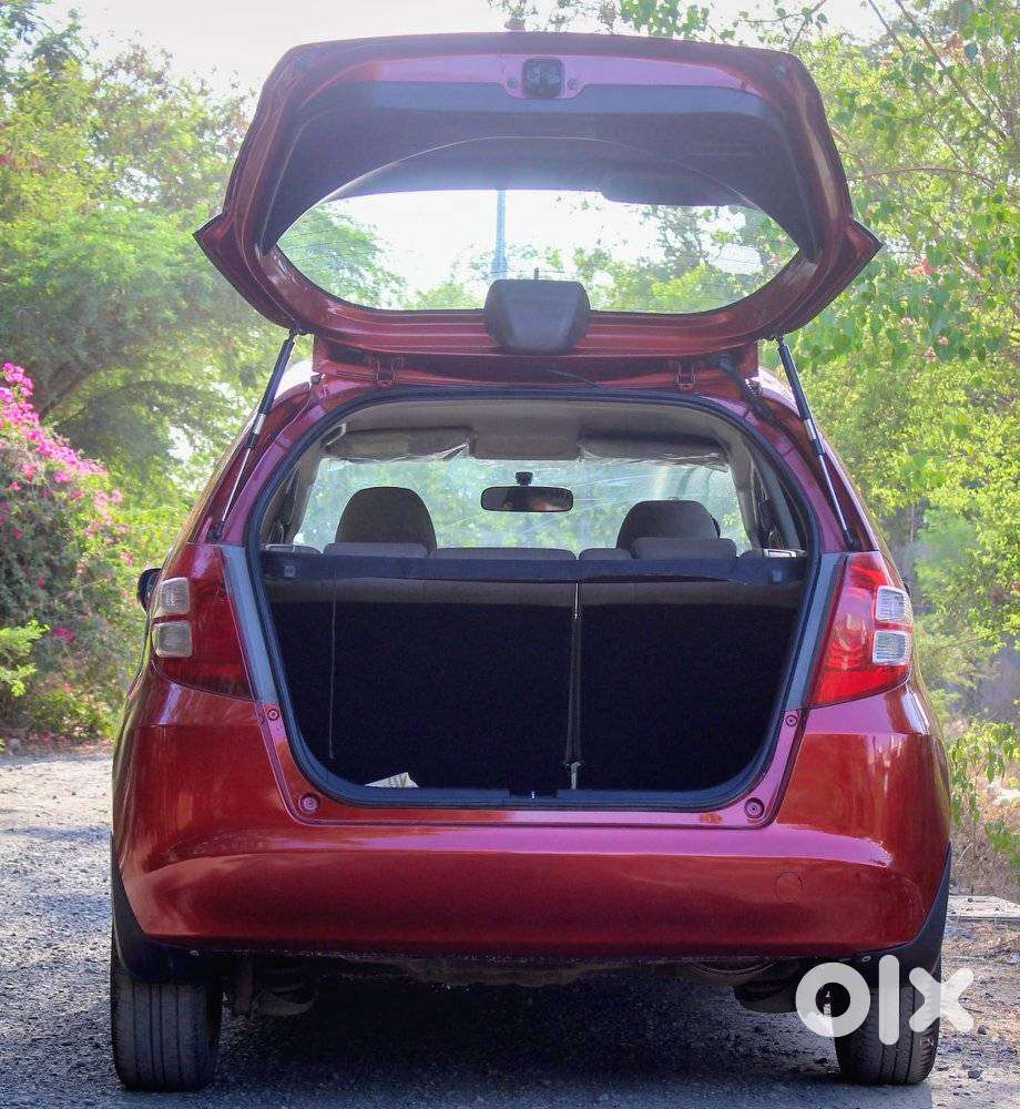 Honda Jazz E Mt I-vtec, 2010, Petrol