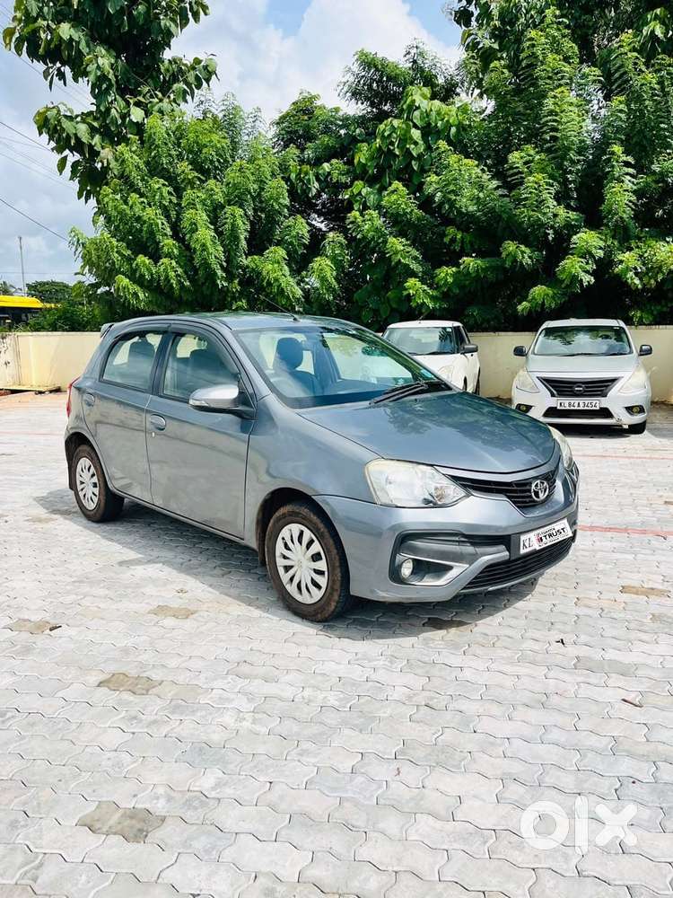 Toyota Etios Liva 1.2 Vx, 2017, Petrol