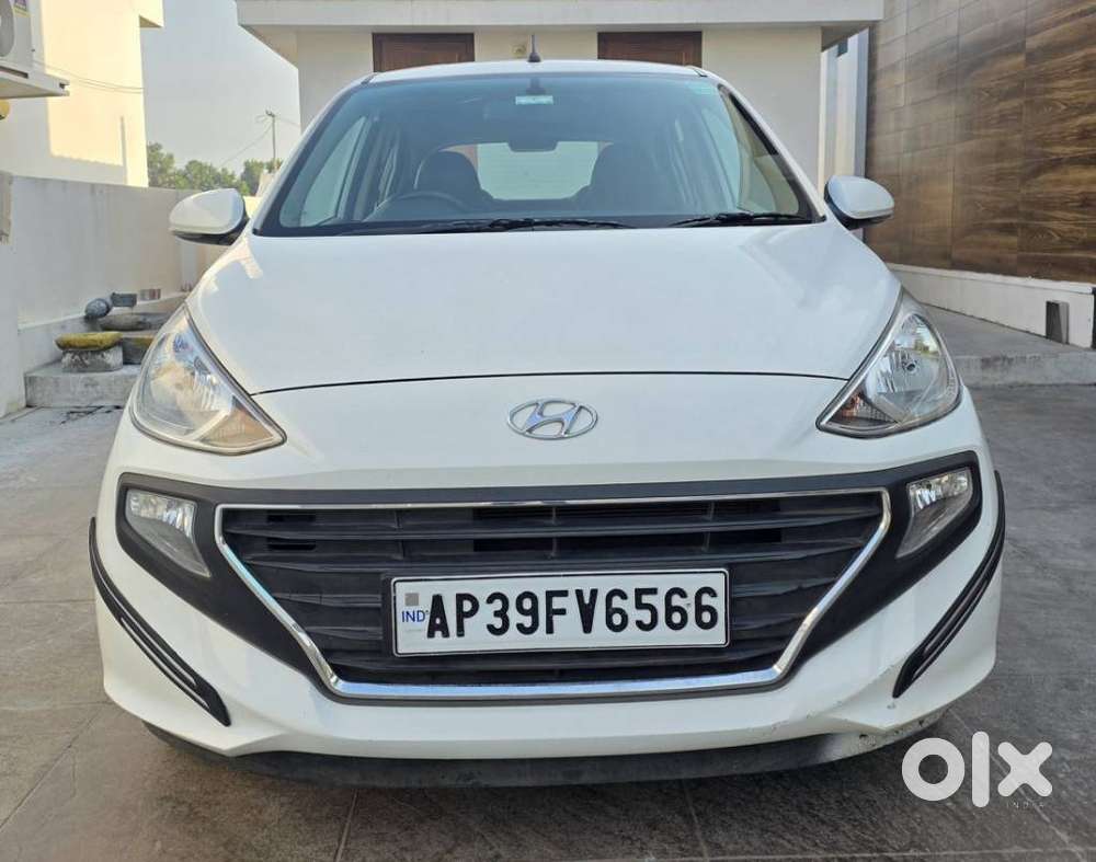 Hyundai Santro Asta, 2020, Petrol