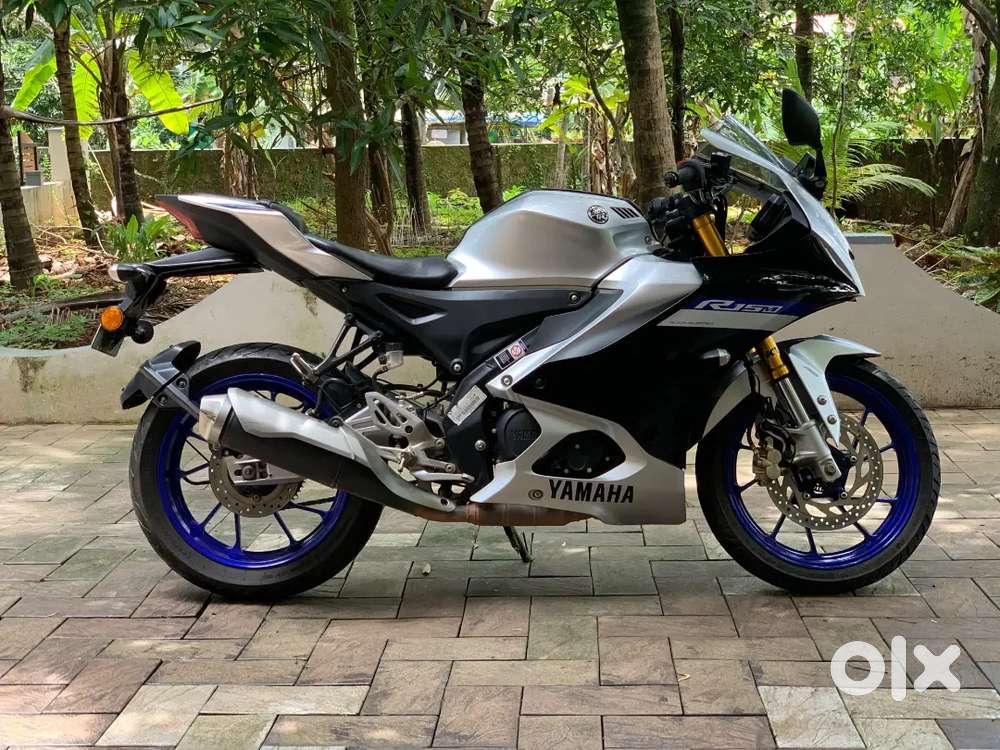 Yamaha R15 V4   2022 last