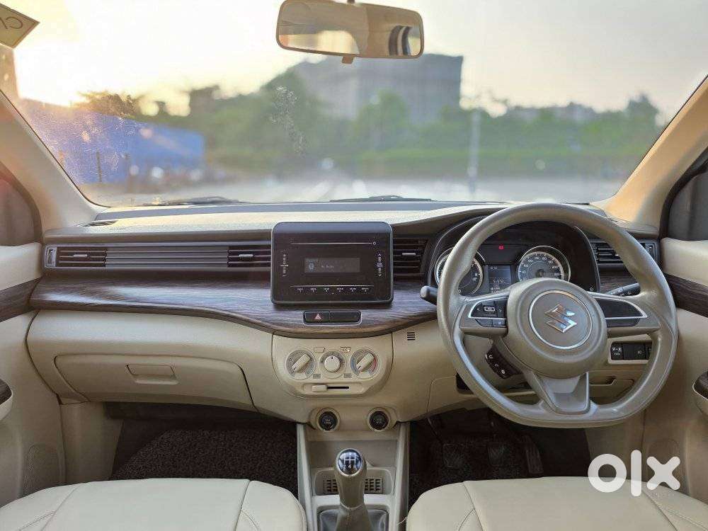 Maruti Suzuki Ertiga 1.4 Vxi Cng Anniversary Edition, 2022, Cng & Hy..