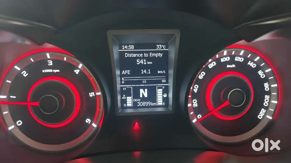 Mahindra Xuv300 2021 Diesel 31000 Km Driven