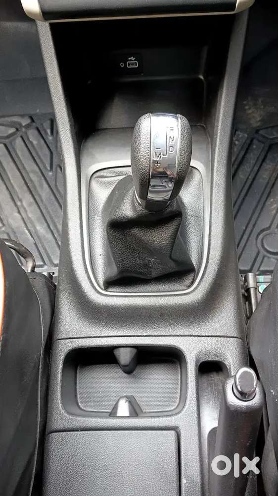 Renault Triber Automatic Top Model