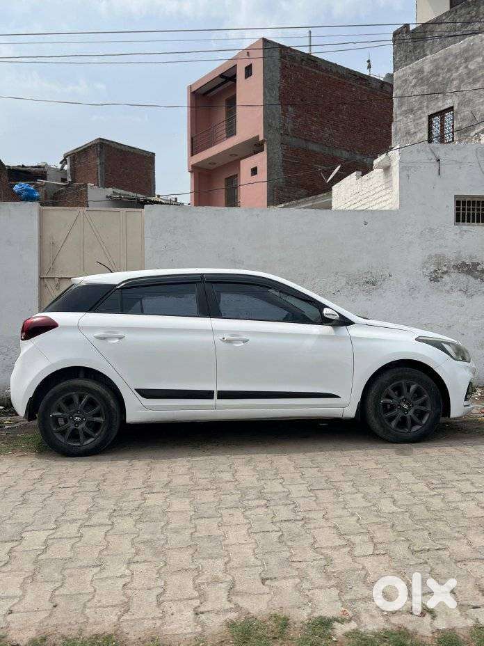 Hyundai Elite I20 Sportz Plus, 2020, Petrol