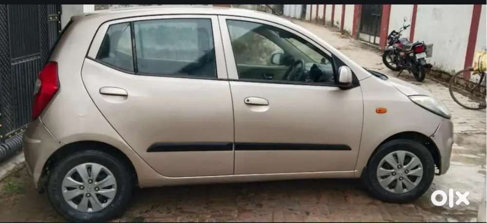 Hyundai I10 2011 Petrol 78000 Km Driven