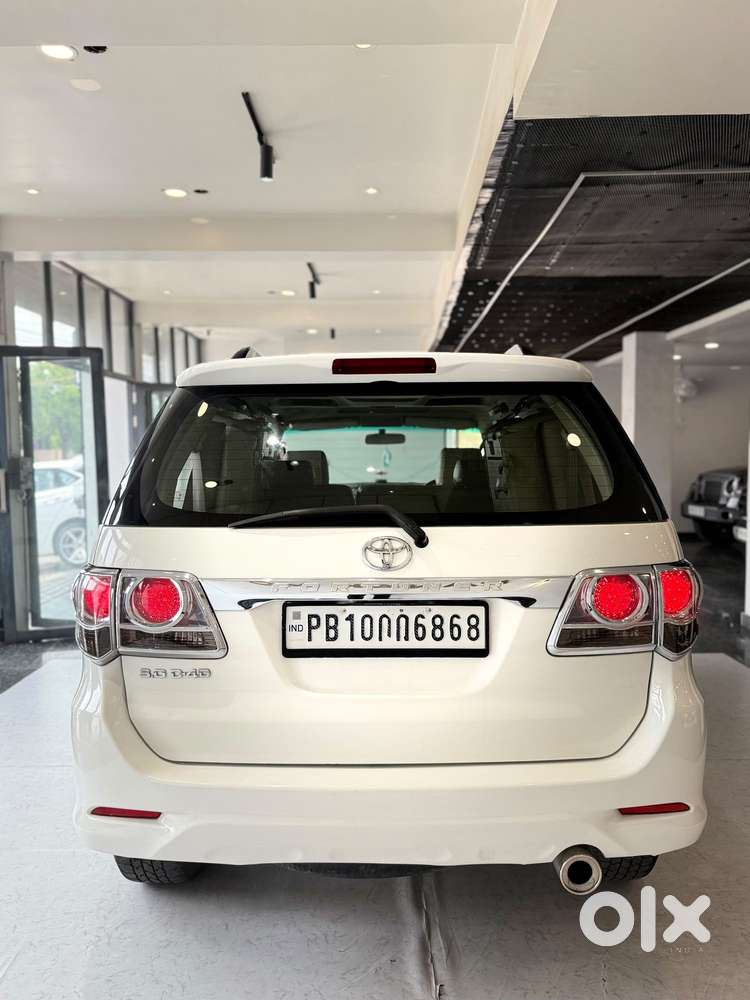 Toyota Fortuner 4x2 At, 2012, Diesel