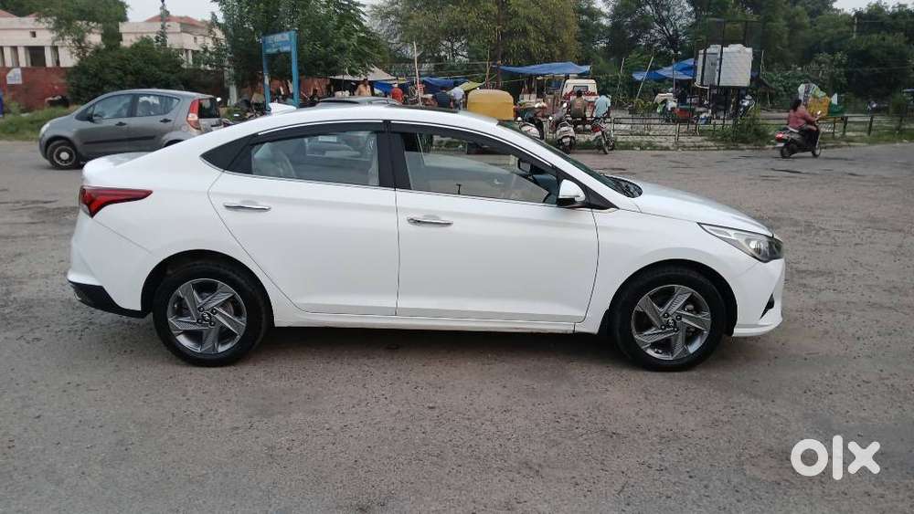Hyundai Verna 1.5 Sx Diesel Mt, 2022, Diesel