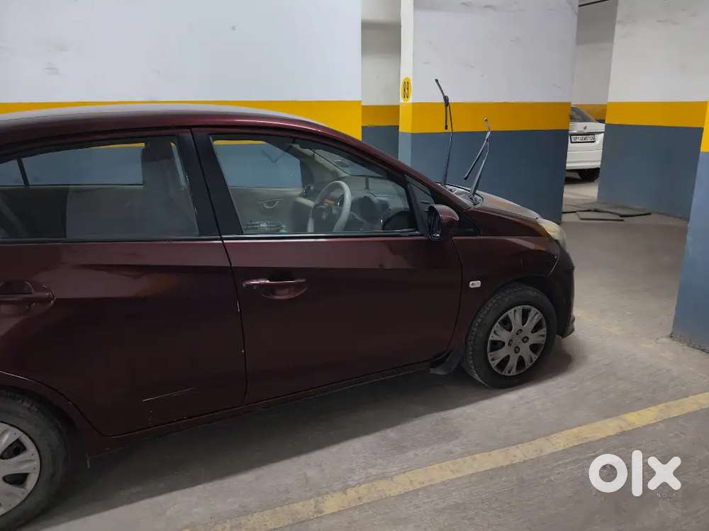 Honda Amaze 2013 Petrol Well Maintained