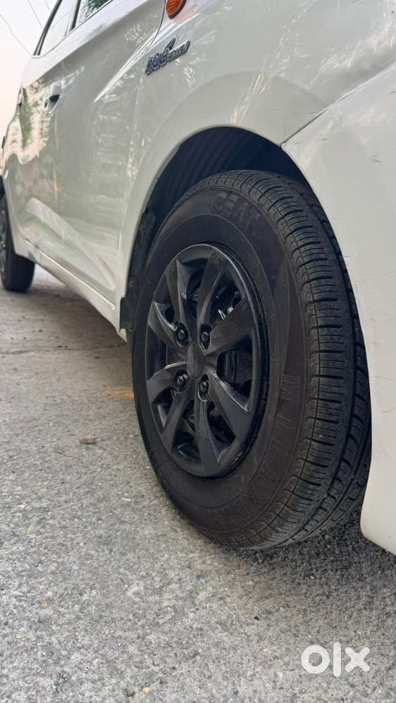 Hyundai Car Petrol 2015