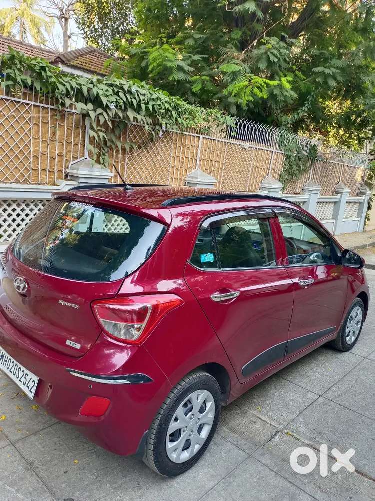 Hyundai I10 Grand 2014 Sportz 1stowner Button Start Showroom Condition