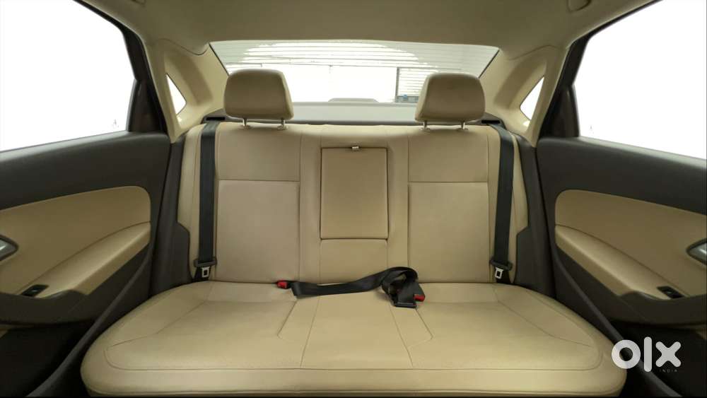 Volkswagen Vento 2013-2015 1.2 Tsi Highline At, 2016, Petrol