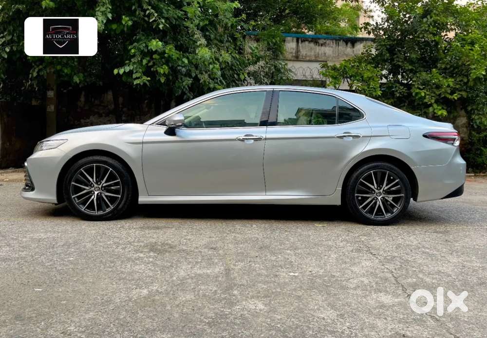 Toyota Camry Hybrid, 2022, Petrol