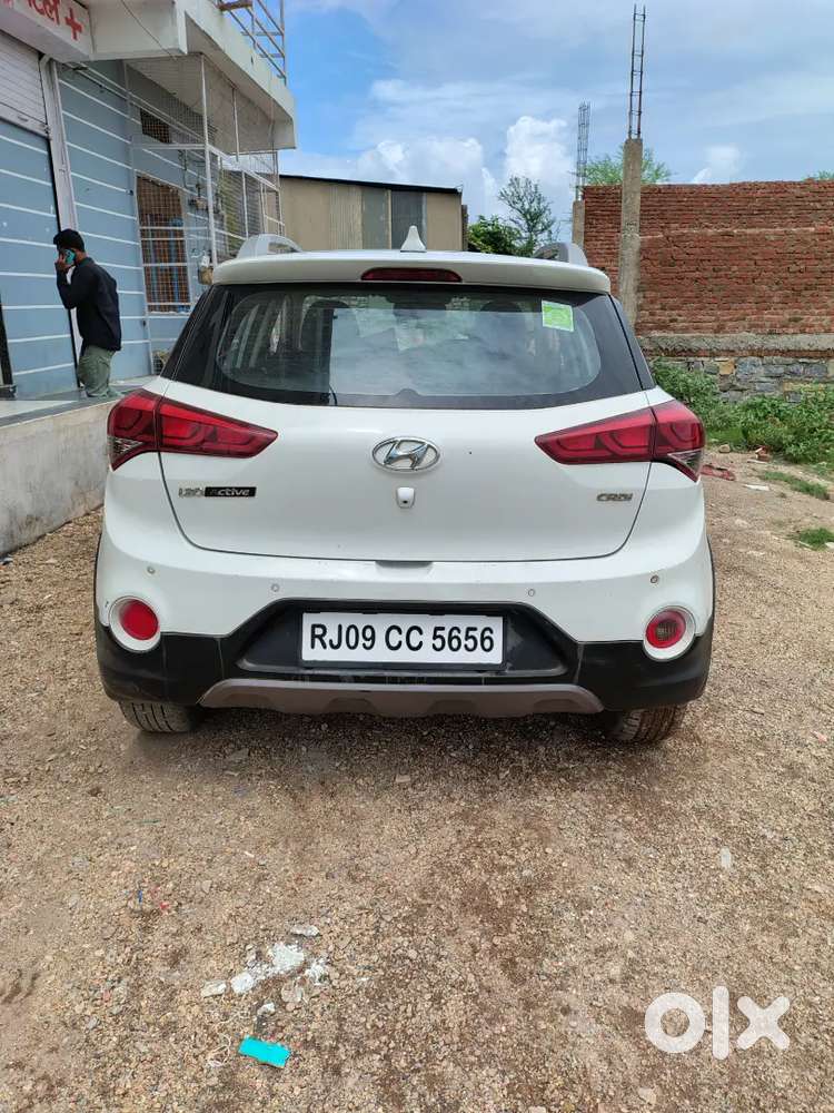 Hyundai I20 Active 2016 Diesel 115000 Km Driven Condition 100% A
