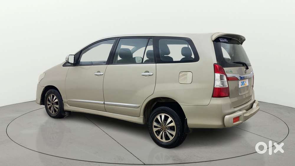 Toyota Innova 2.5 Vx 7 Str, 2015, Diesel