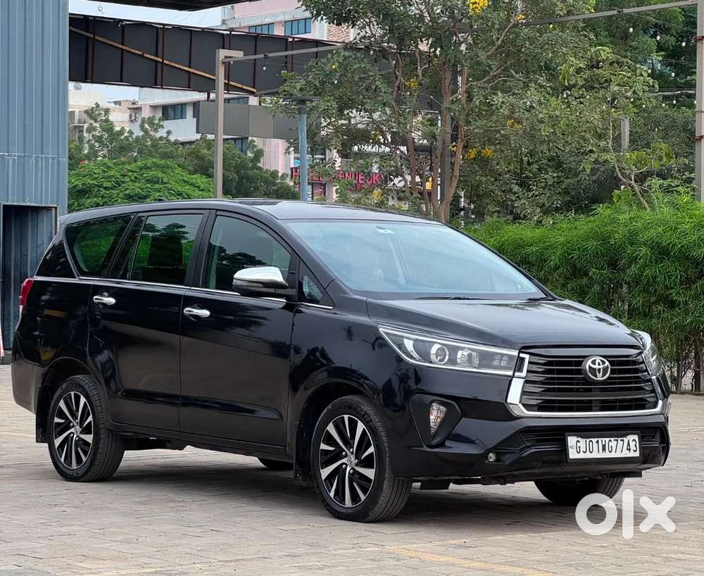 Toyota Innova Crysta [2020-ongoing] 2.4 Zx 7 Str, 2022, Diesel